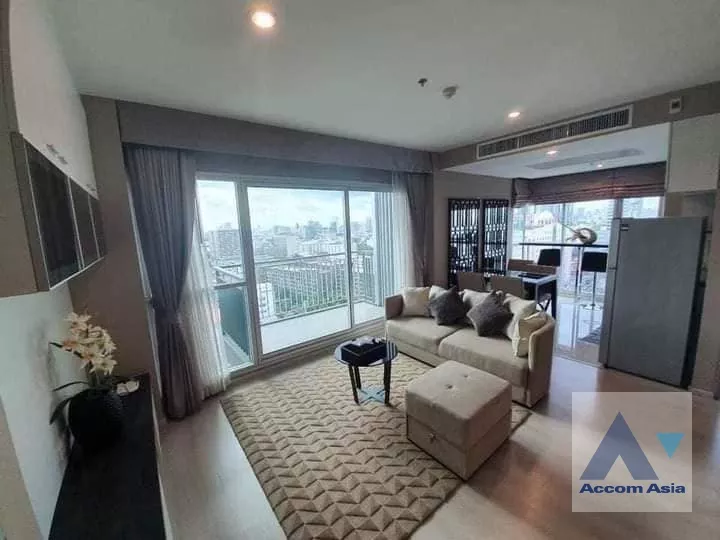 Life Ratchadapisek Condominium  2 Bedroom for Sale & Rent MRT Huai Khwang in Ratchadaphisek Bangkok