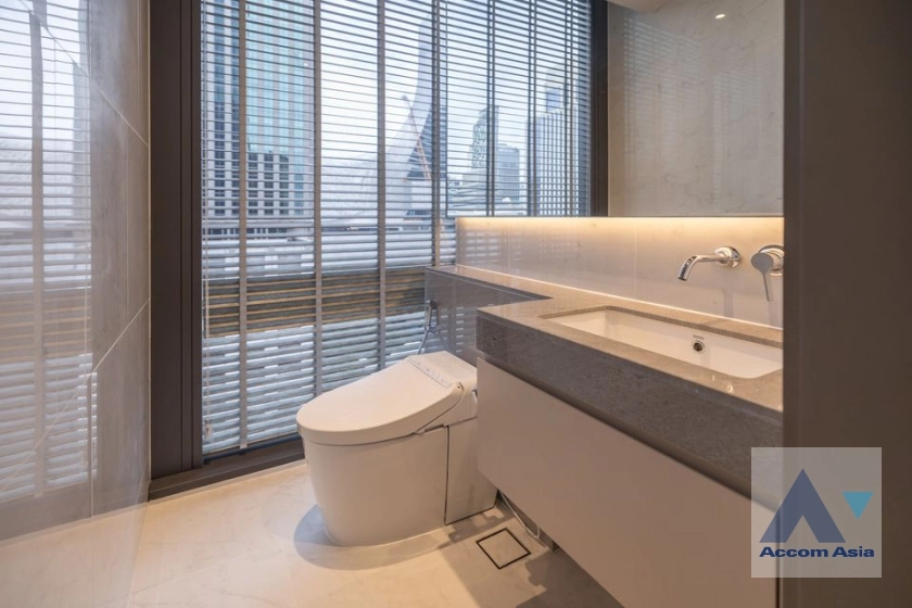 23  2 br Condominium For Rent in Ploenchit ,Bangkok BTS Ploenchit at Tonson One Residence AA37364