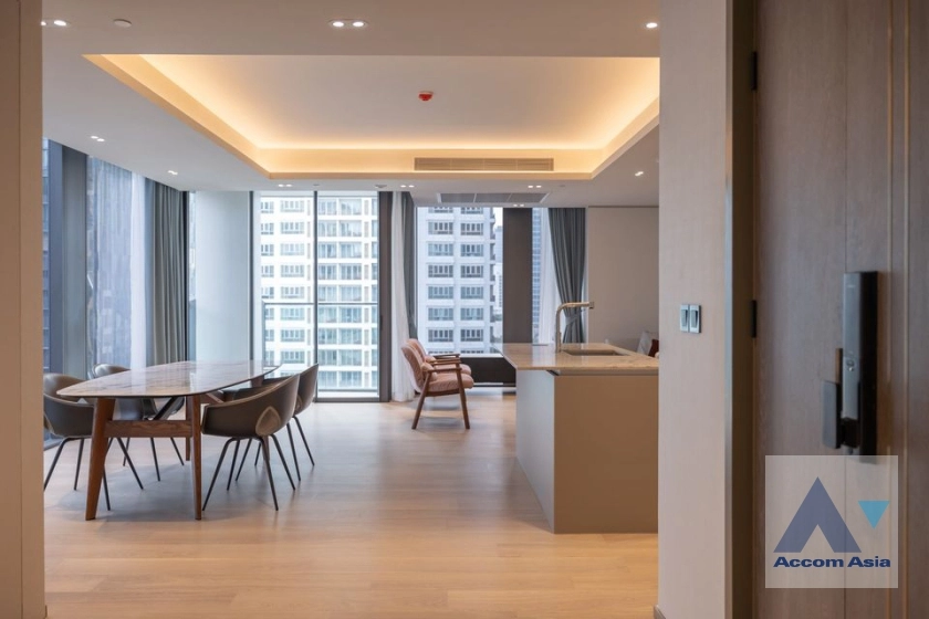 10  2 br Condominium For Rent in Ploenchit ,Bangkok BTS Ploenchit at Tonson One Residence AA37364