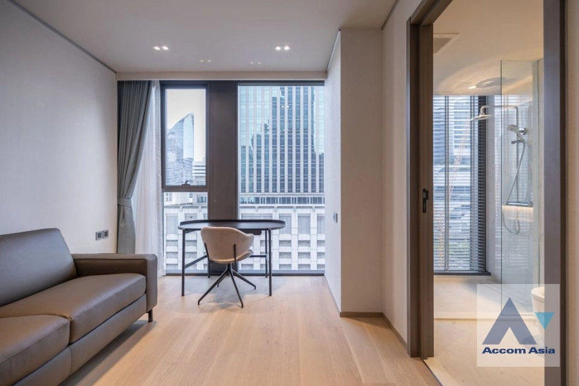 20  2 br Condominium For Rent in Ploenchit ,Bangkok BTS Ploenchit at Tonson One Residence AA37364