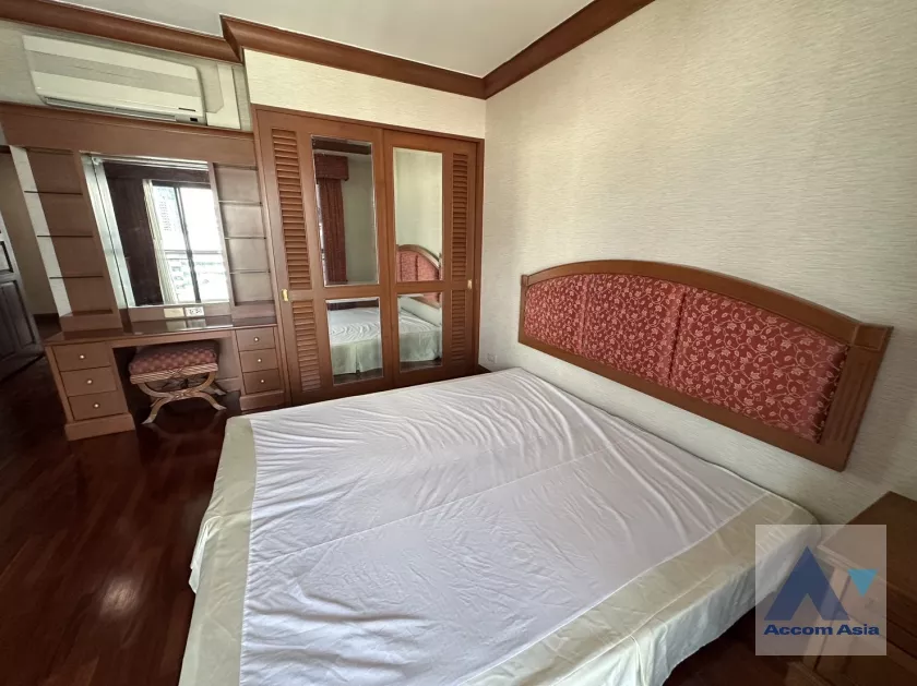 8  3 br Apartment For Rent in Sukhumvit ,Bangkok BTS Asok - MRT Sukhumvit at Comfortable for Living AA37371