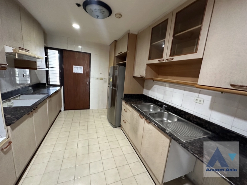 12  3 br Apartment For Rent in Sukhumvit ,Bangkok BTS Asok - MRT Sukhumvit at Perfect Apartment for Big Family, Prime Location Near Main Street AA37371