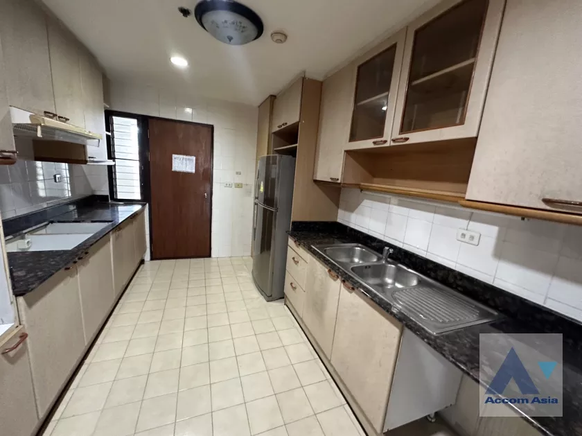 12  3 br Apartment For Rent in Sukhumvit ,Bangkok BTS Asok - MRT Sukhumvit at Comfortable for Living AA37371