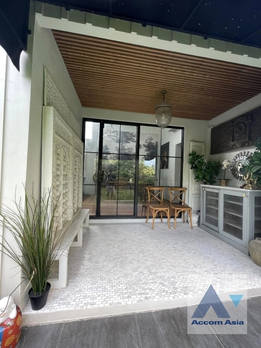 8  1 br House For Sale in Sathorn ,Bangkok  AA37378