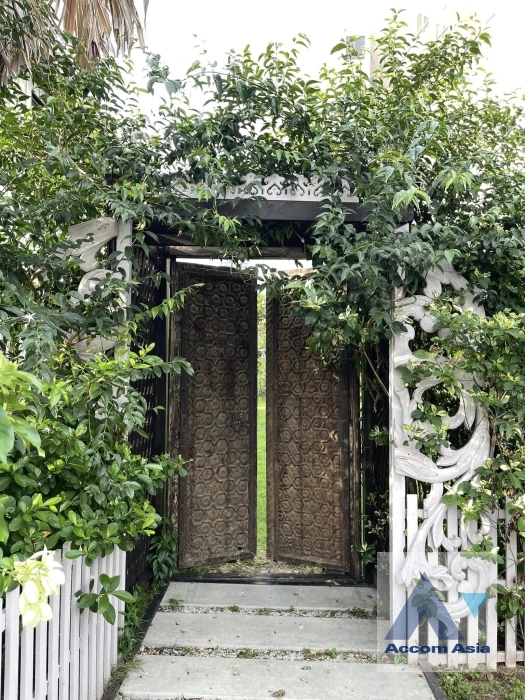 7  1 br House For Sale in Sathorn ,Bangkok  AA37378