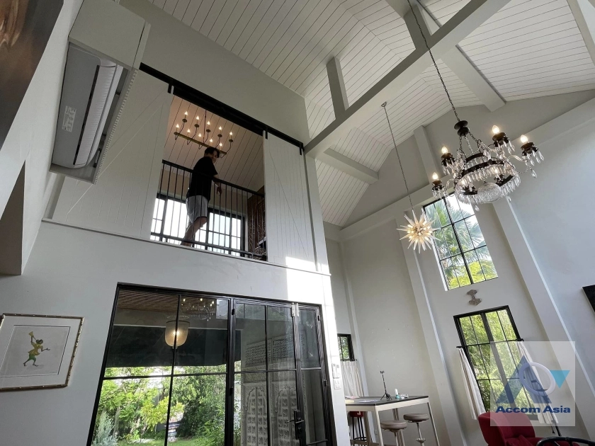 12  1 br House For Sale in Sathorn ,Bangkok  AA37378