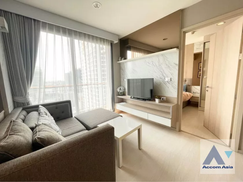  Rhythm Sukhumvit 42 Condominium  2 Bedroom for Rent BTS Ekkamai in Sukhumvit Bangkok