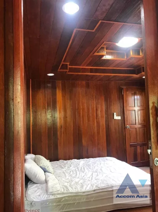 5  4 br House For Sale in Sukhumvit ,Bangkok BTS Bearing AA37394