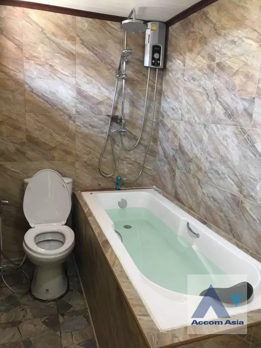 9  4 br House For Sale in Sukhumvit ,Bangkok BTS Bearing AA37394