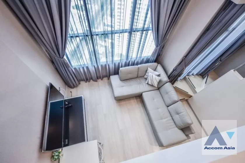Duplex Condo |  1 Bedroom  Condominium For Rent in Sathorn, Bangkok  near BTS Chong Nonsi (AA37399)