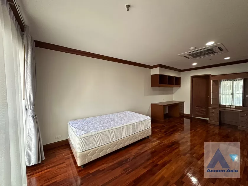 11  3 br Apartment For Rent in Sukhumvit ,Bangkok BTS Asok - MRT Sukhumvit at Perfect Apartment for Big Family, Prime Location Near Main Street AA37403