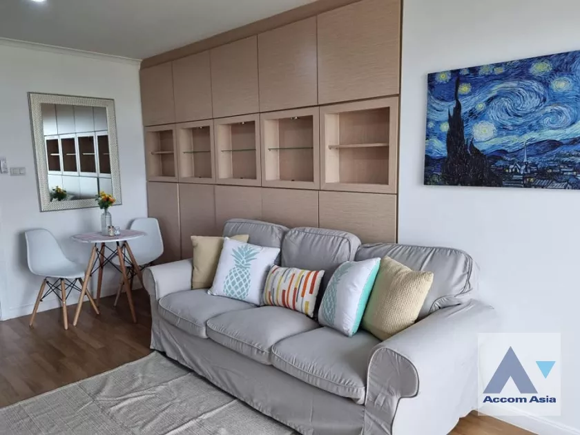 unit 1 Bedroom  Condominium For Sale in Sathorn, Bangkok  near BRT Wat Dokmai (AA37406)