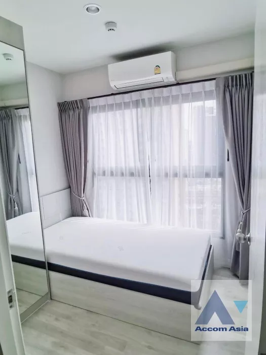  2 Bedrooms  Condominium For Sale in Pattanakarn, Bangkok  near ARL Ramkhamhaeng (AA37422)