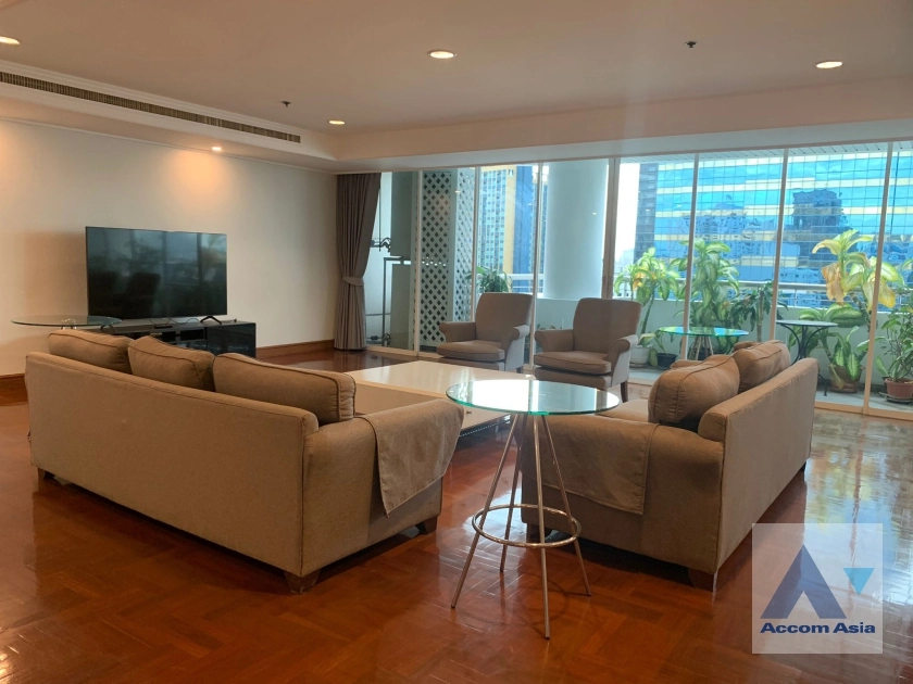 Fully Furnished, Pet friendly |  Kallista Mansion Condominium  3 Bedroom for Rent BTS Nana in Sukhumvit Bangkok
