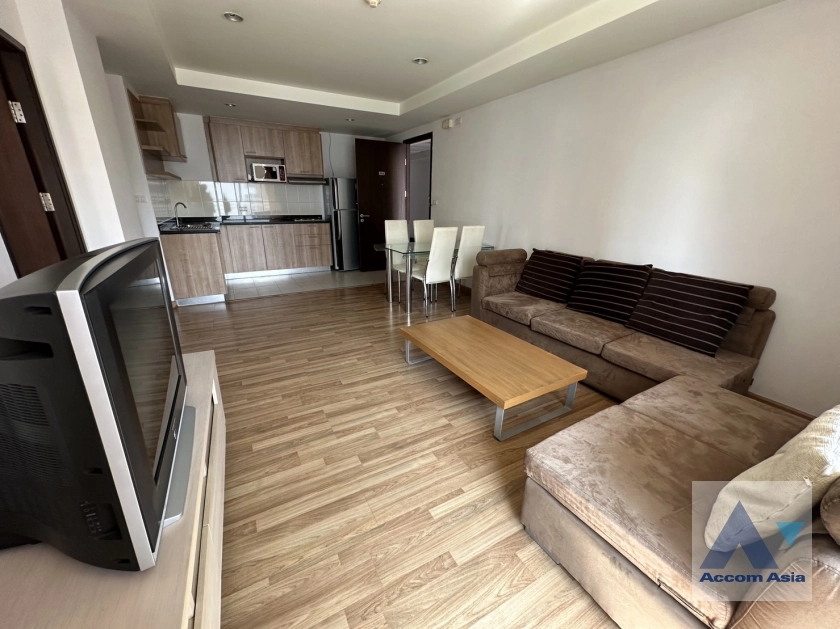 unit 2 Bedrooms  Apartment For Rent in Sukhumvit, Bangkok  near BTS Phrom Phong (AA37427)
