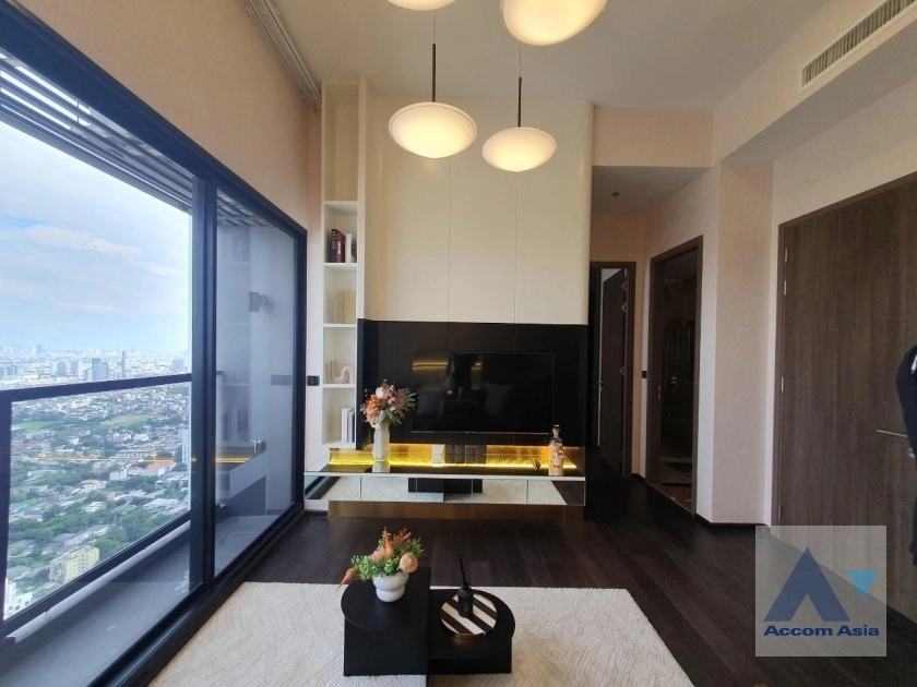 unit 2 Bedrooms  Condominium For Sale in Sukhumvit, Bangkok  near BTS Thong Lo (AA37430)