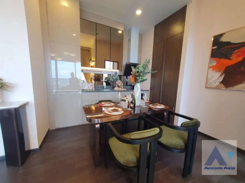  2 Bedrooms  Condominium For Sale in Sukhumvit, Bangkok  near BTS Thong Lo (AA37430)