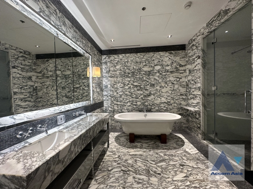 14  2 br Condominium For Rent in Silom ,Bangkok BTS Chong Nonsi at The Ritz Carlton Residences AA37433