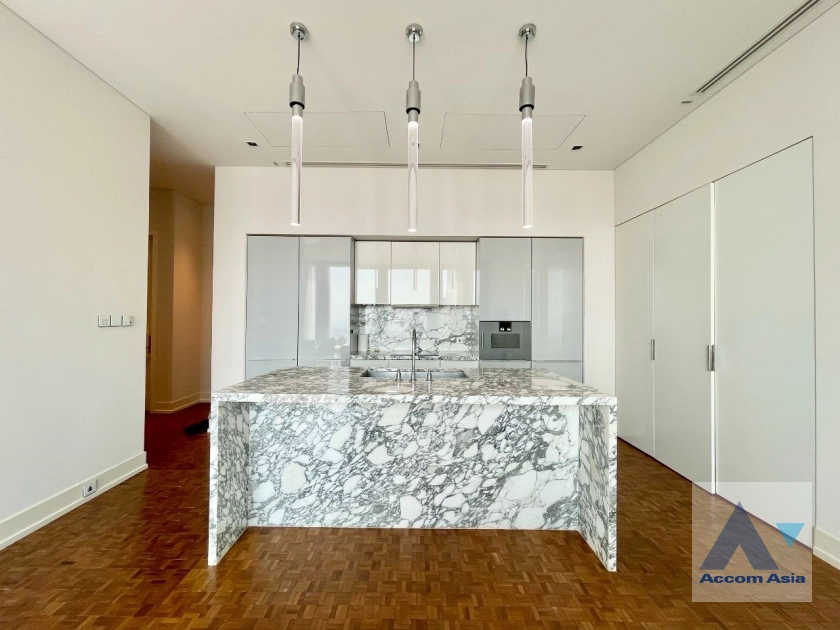 5  2 br Condominium for rent and sale in Silom ,Bangkok BTS Chong Nonsi at The Ritz Carlton Residences AA37433