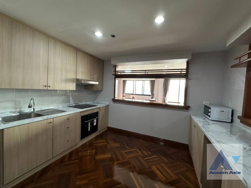 9  3 br Apartment for rent and sale in Sukhumvit ,Bangkok BTS Ekkamai at Panoramic view on balcony AA37447