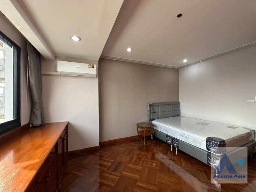 16  3 br Apartment for rent and sale in Sukhumvit ,Bangkok BTS Ekkamai at Panoramic view on balcony AA37447