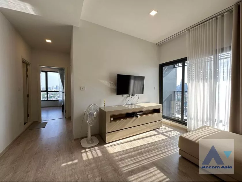  2 Bedrooms  Condominium For Rent & Sale in Pattanakarn, Bangkok  near ARL Ramkhamhaeng (AA37491)