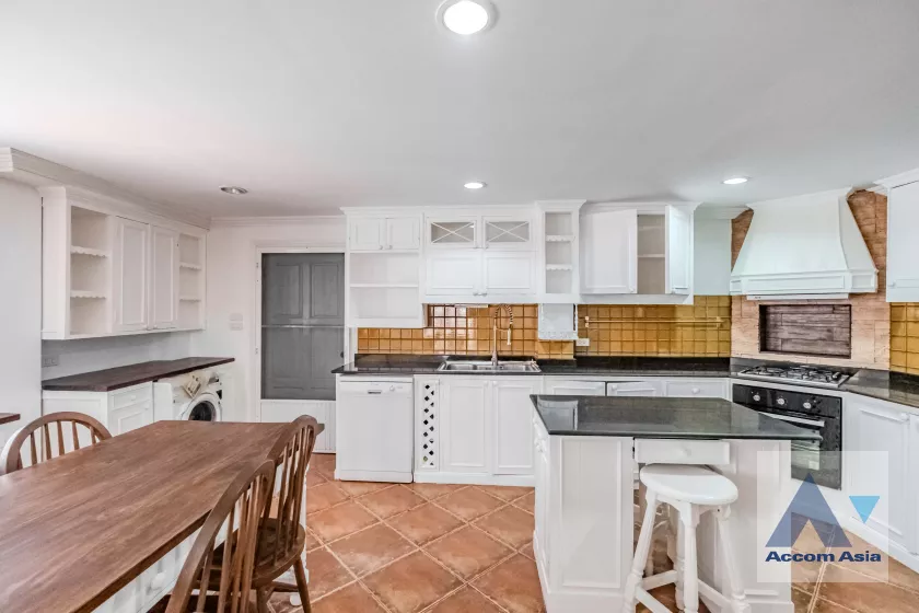 8  4 br Townhouse for rent and sale in Bang Na ,Bangkok BTS Bearing at Fantasia Villa 2 AA37499