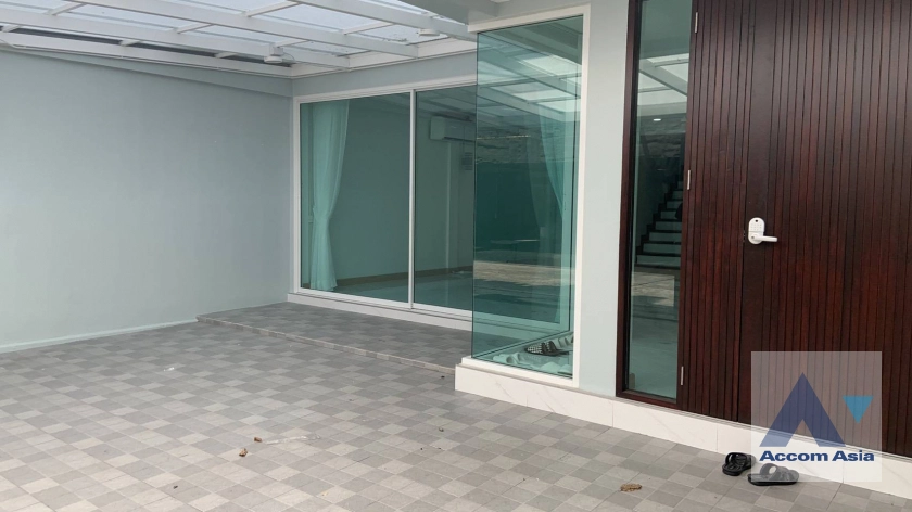 26  4 br Townhouse for rent and sale in Sukhumvit ,Bangkok BTS Nana AA37501