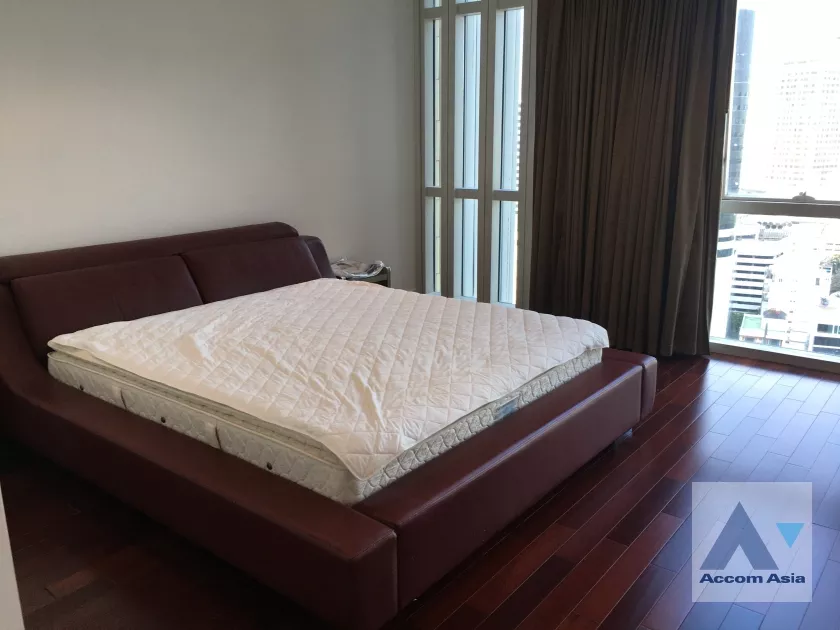 11  4 br Condominium For Rent in Ploenchit ,Bangkok BTS Ploenchit at Athenee Residence AA37503