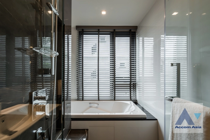 11  1 br Apartment For Rent in Sukhumvit ,Bangkok BTS Ekkamai at Luxury apartment AA37519