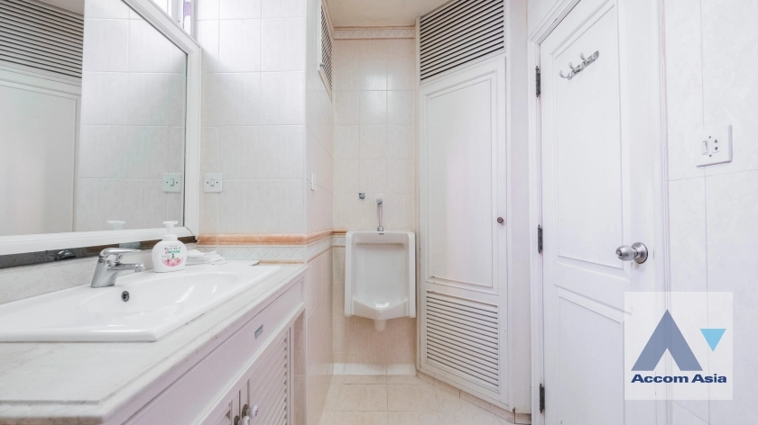 12  4 br Condominium For Sale in Sukhumvit ,Bangkok BTS Phrom Phong at Premier Condominium AA37526