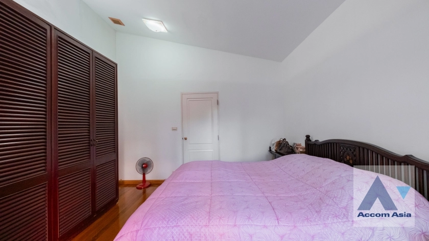 18  4 br Condominium For Sale in Sukhumvit ,Bangkok BTS Phrom Phong at Premier Condominium AA37526