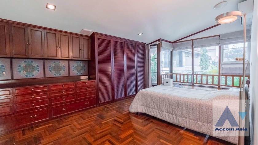 26  4 br Condominium For Sale in Sukhumvit ,Bangkok BTS Phrom Phong at Premier Condominium AA37526