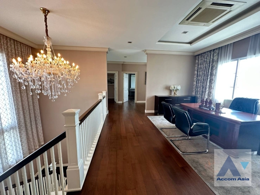 10  4 br House for rent and sale in Samutprakan ,Samutprakan  at Narasiri Bangna AA37530