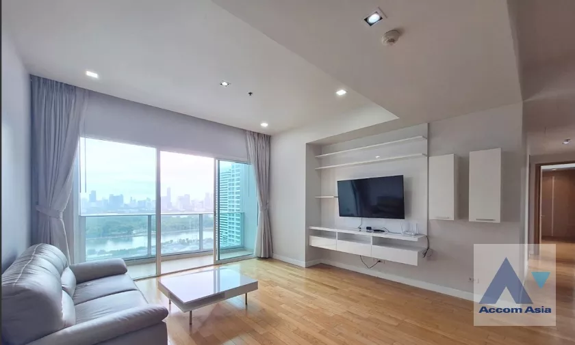  3 Bedrooms  Condominium For Rent in Sukhumvit, Bangkok  near BTS Asok - MRT Sukhumvit (AA37532)