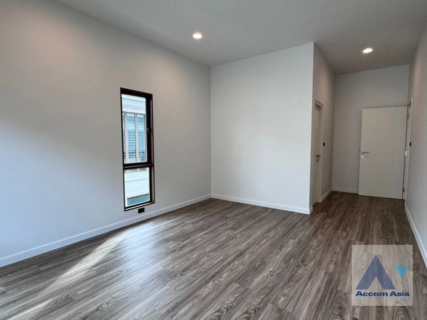 9  4 br House for rent and sale in Ramkhamhaeng ,Bangkok  at Burasiri Krungthep Kreetha AA37534