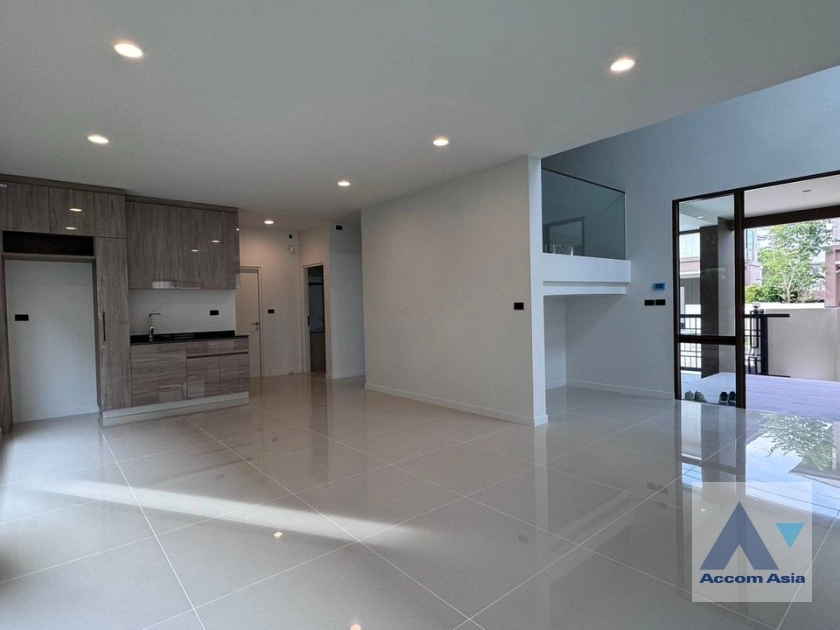 4  4 br House for rent and sale in Ramkhamhaeng ,Bangkok  at Burasiri Krungthep Kreetha AA37534