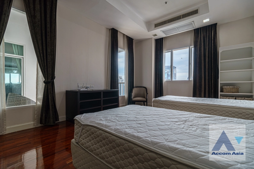 16  4 br Apartment for rent and sale in Sukhumvit ,Bangkok BTS Asok - MRT Sukhumvit at Elegant place for a Pet Friendly AA37535