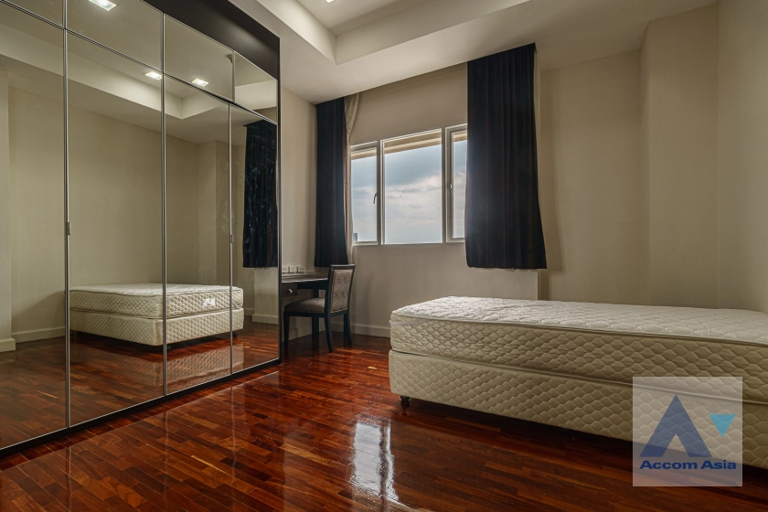 23  4 br Apartment for rent and sale in Sukhumvit ,Bangkok BTS Asok - MRT Sukhumvit at Elegant place for a Pet Friendly AA37535