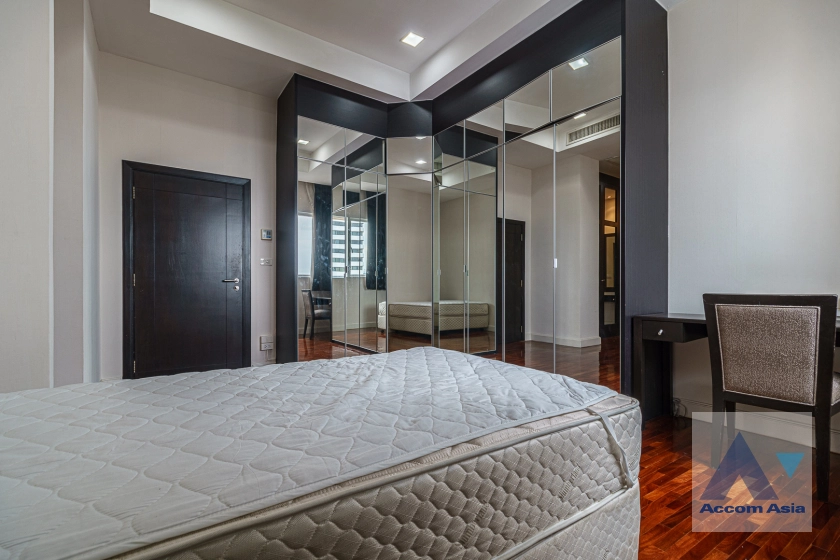 24  4 br Apartment for rent and sale in Sukhumvit ,Bangkok BTS Asok - MRT Sukhumvit at Elegant place for a Pet Friendly AA37535