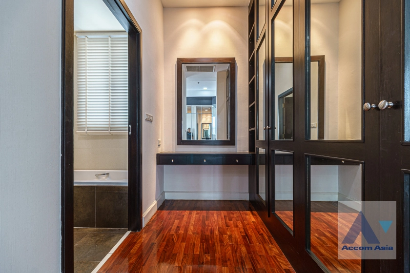 25  4 br Apartment for rent and sale in Sukhumvit ,Bangkok BTS Asok - MRT Sukhumvit at Elegant place for a Pet Friendly AA37535