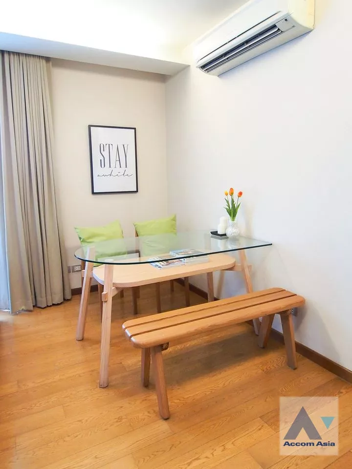 unit 1 Bedroom  Condominium For Rent in Sukhumvit, Bangkok  near BTS Phrom Phong (AA37653)