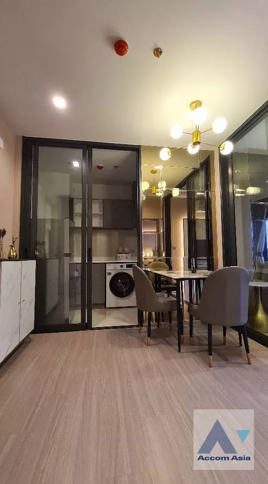 7  2 br Condominium For Rent in Phaholyothin ,Bangkok MRT Rama 9 - ARL Makkasan at Life Asoke Hype AA37657