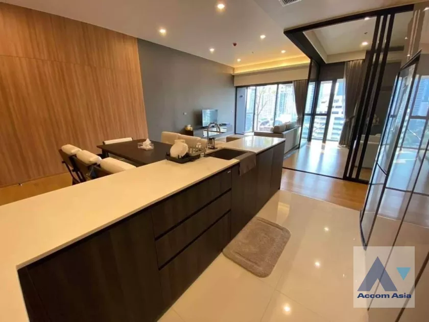 unit 2 Bedrooms  Condominium For Rent in Sukhumvit, Bangkok  near BTS Phrom Phong - MRT Sukhumvit (AA37665)