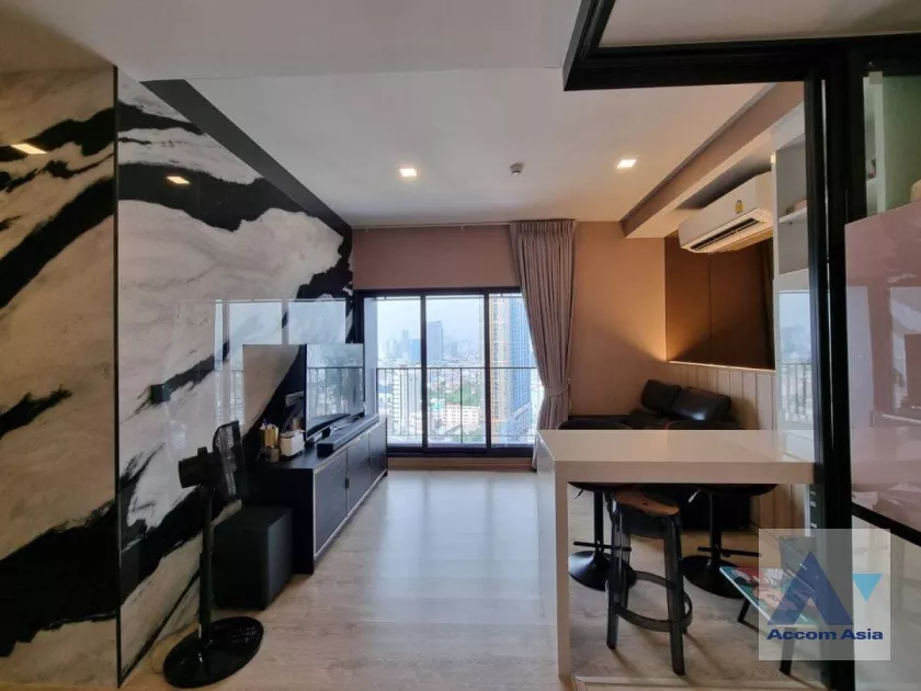 unit 2 Bedrooms  Condominium For Sale in Pattanakarn, Bangkok  near ARL Ramkhamhaeng (AA37675)