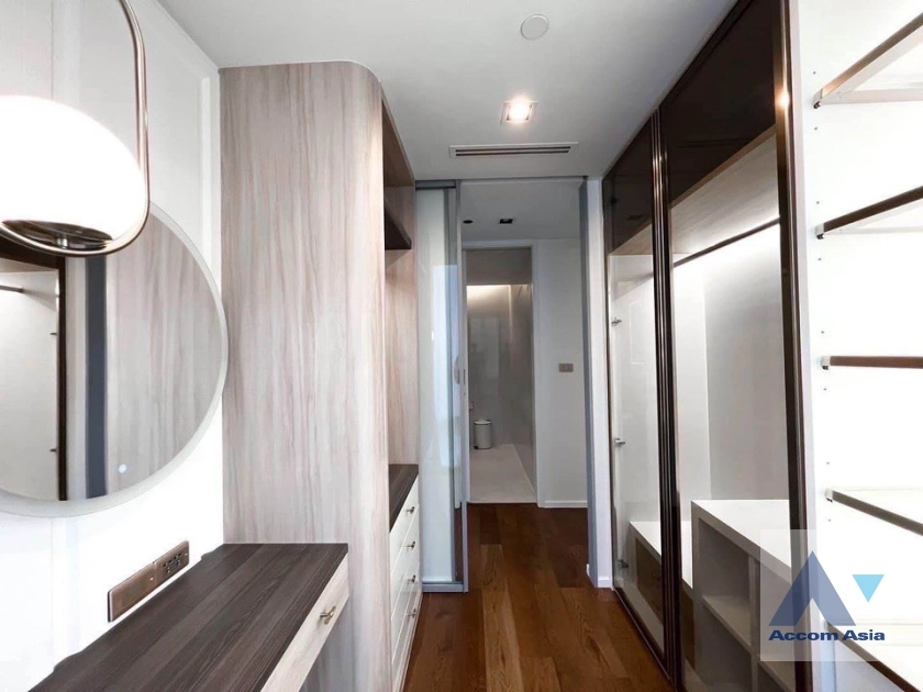 7  2 br Condominium For Sale in Sathorn ,Bangkok BTS Surasak at The Bangkok Sathorn AA37695