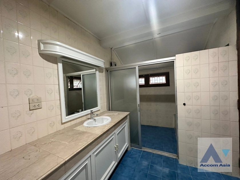 19  3 br House For Rent in Ploenchit ,Bangkok BTS Ploenchit 95192