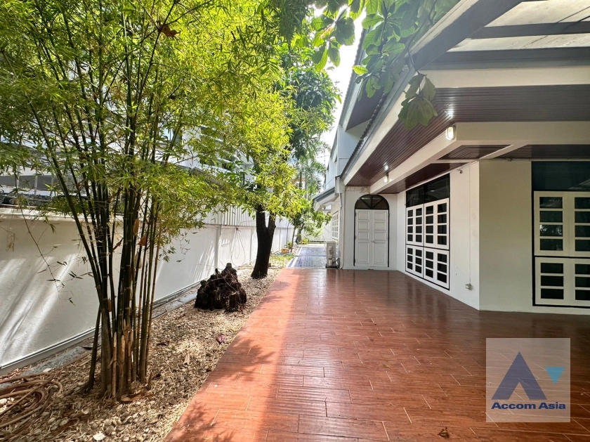 22  3 br House For Rent in Ploenchit ,Bangkok BTS Ploenchit 95192