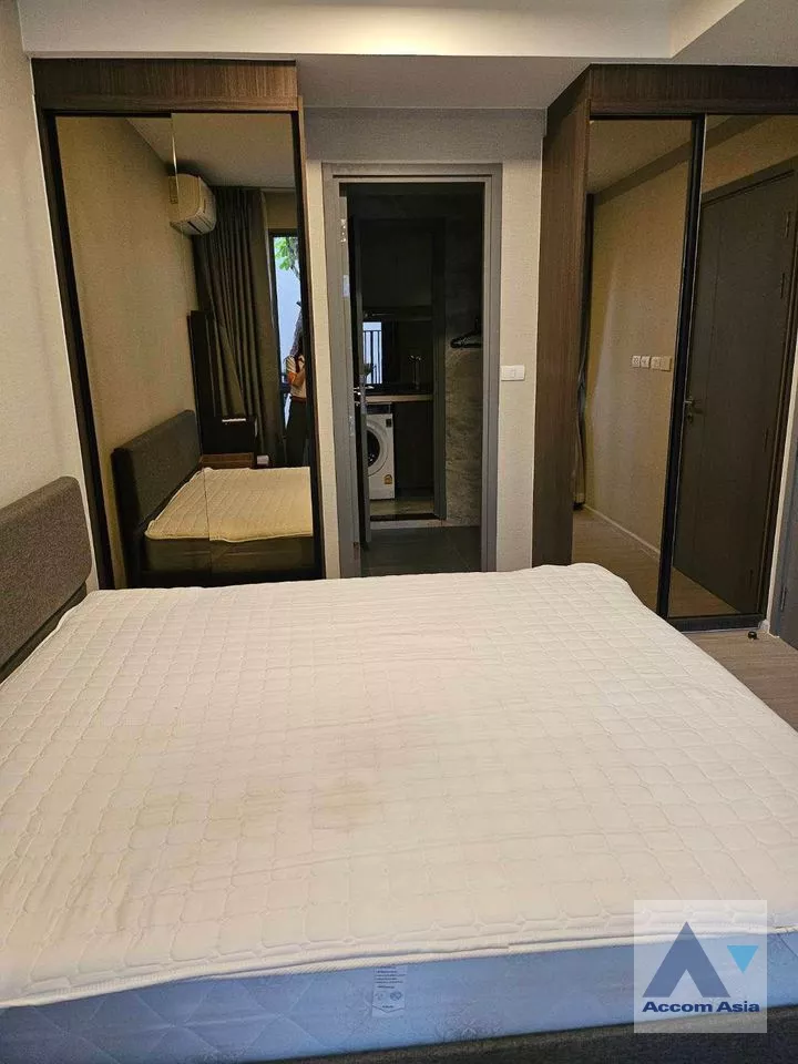 unit 2 Bedrooms  Condominium For Rent in Sukhumvit, Bangkok  near BTS Phrom Phong (AA37714)