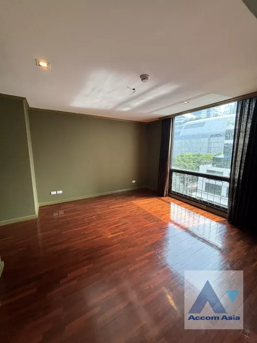 8  3 br Condominium For Rent in Ploenchit ,Bangkok BTS Chitlom at Somkid Gardens AA37722